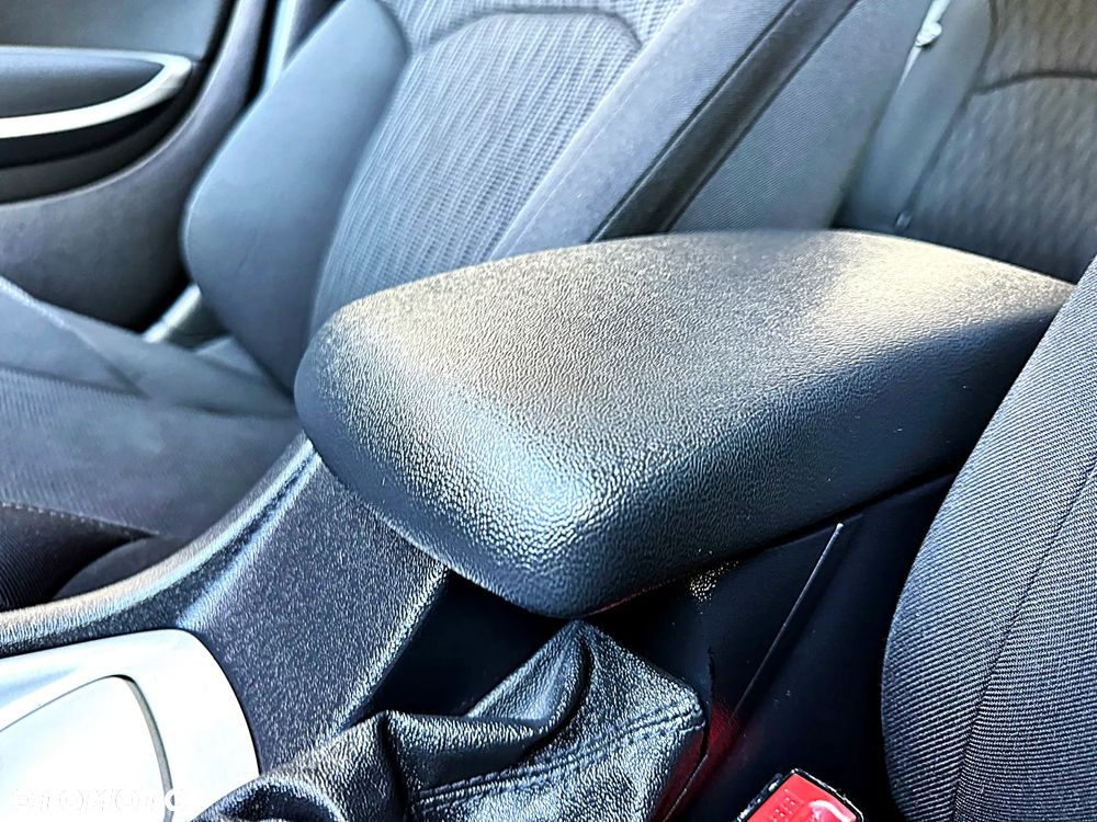 Citroën C5 2.0 HDi Exclusive - 38
