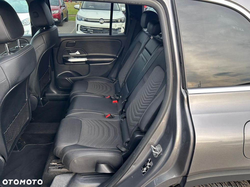 Mercedes-Benz GLB 200 d Progressive 8G-DCT - 28