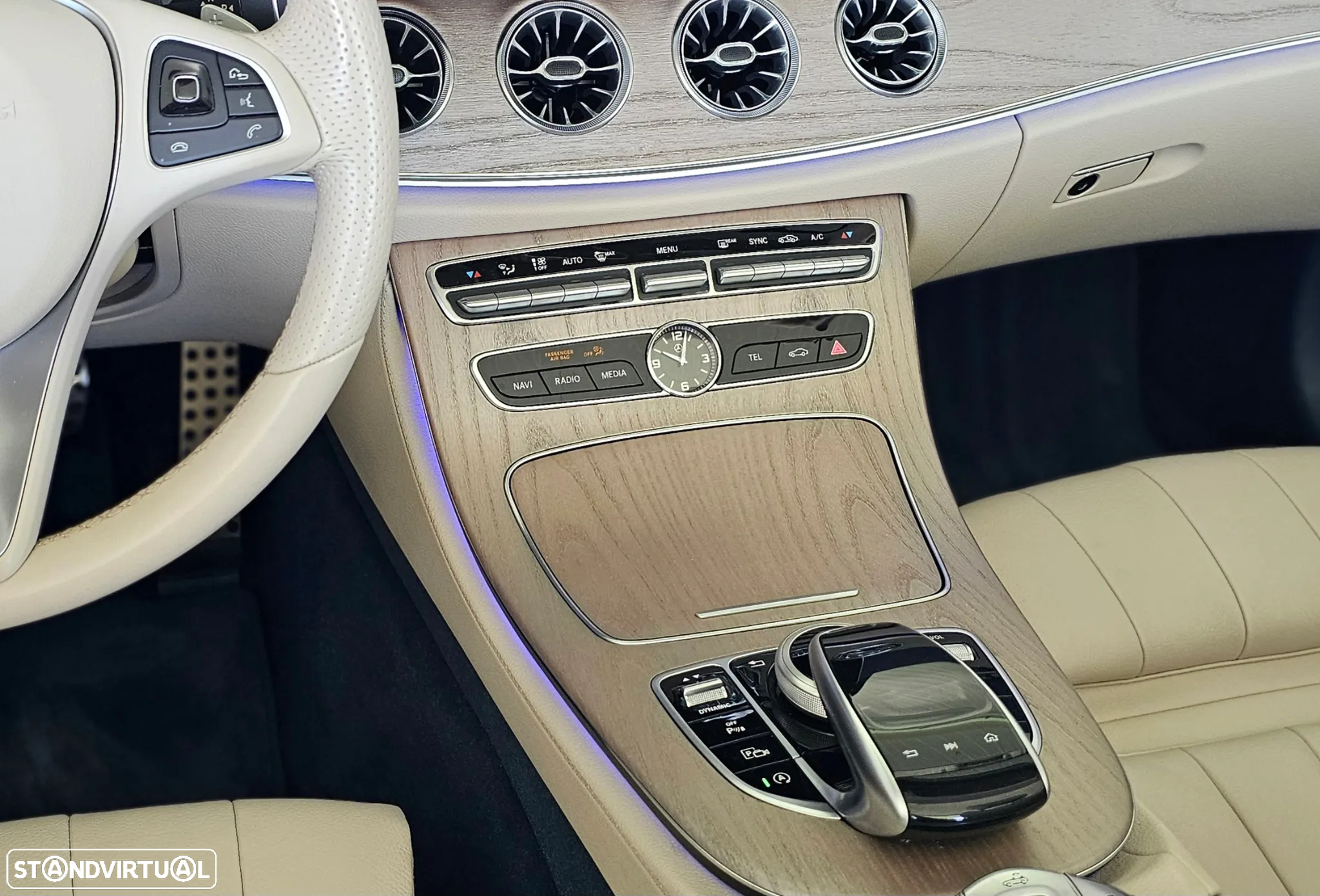 Mercedes-Benz E 220 d AMG Line Aut. - 33