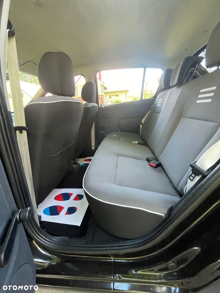 Dacia Sandero 1.2 16V Laureate - 7