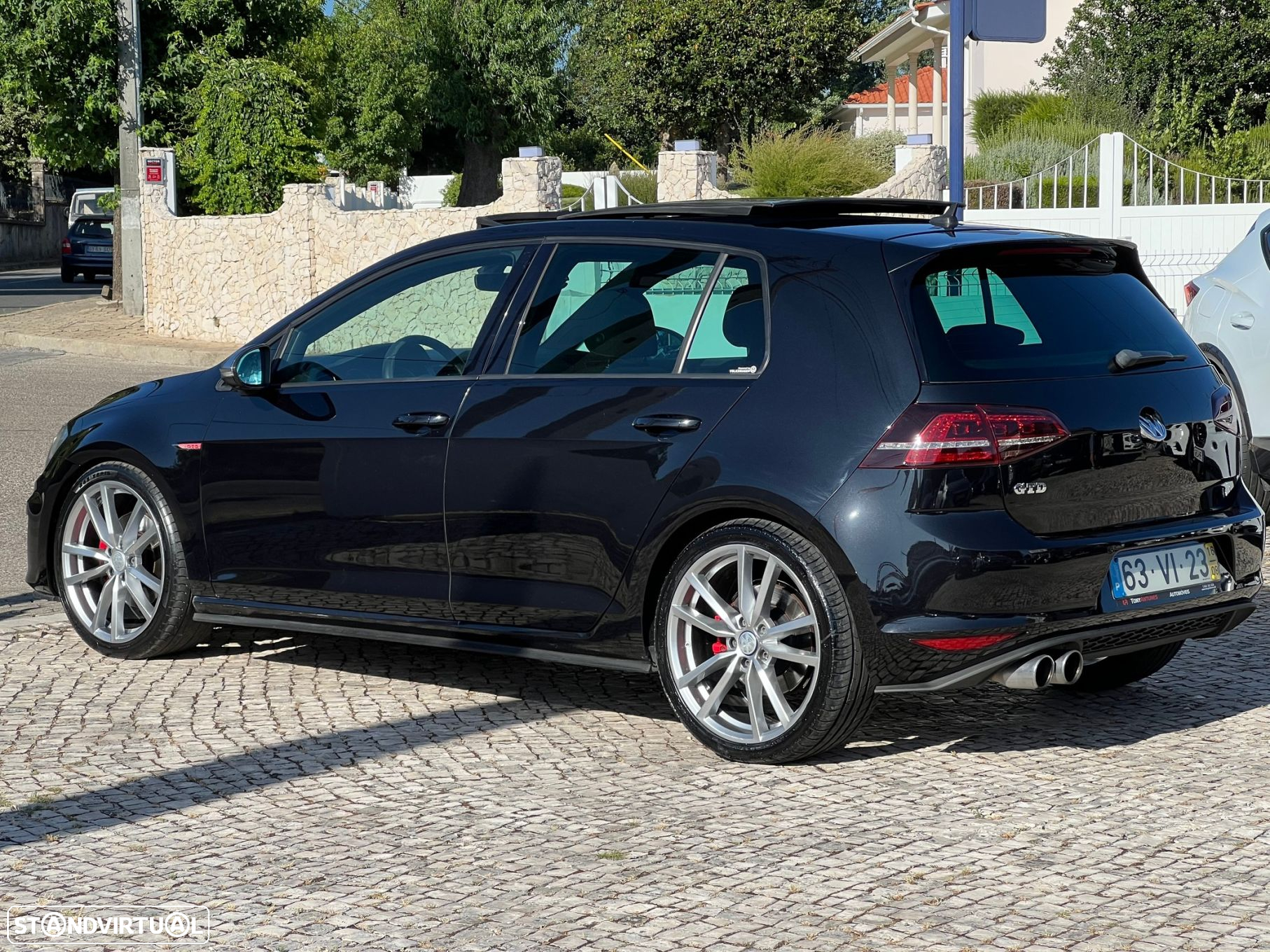 VW Golf 2.0 TDI GTD - 9