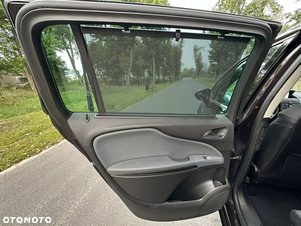 Opel Zafira - 18
