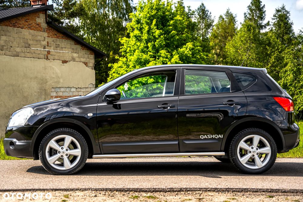 Nissan Qashqai 2.0 dCi 4 x 4 DPF tekna - 5