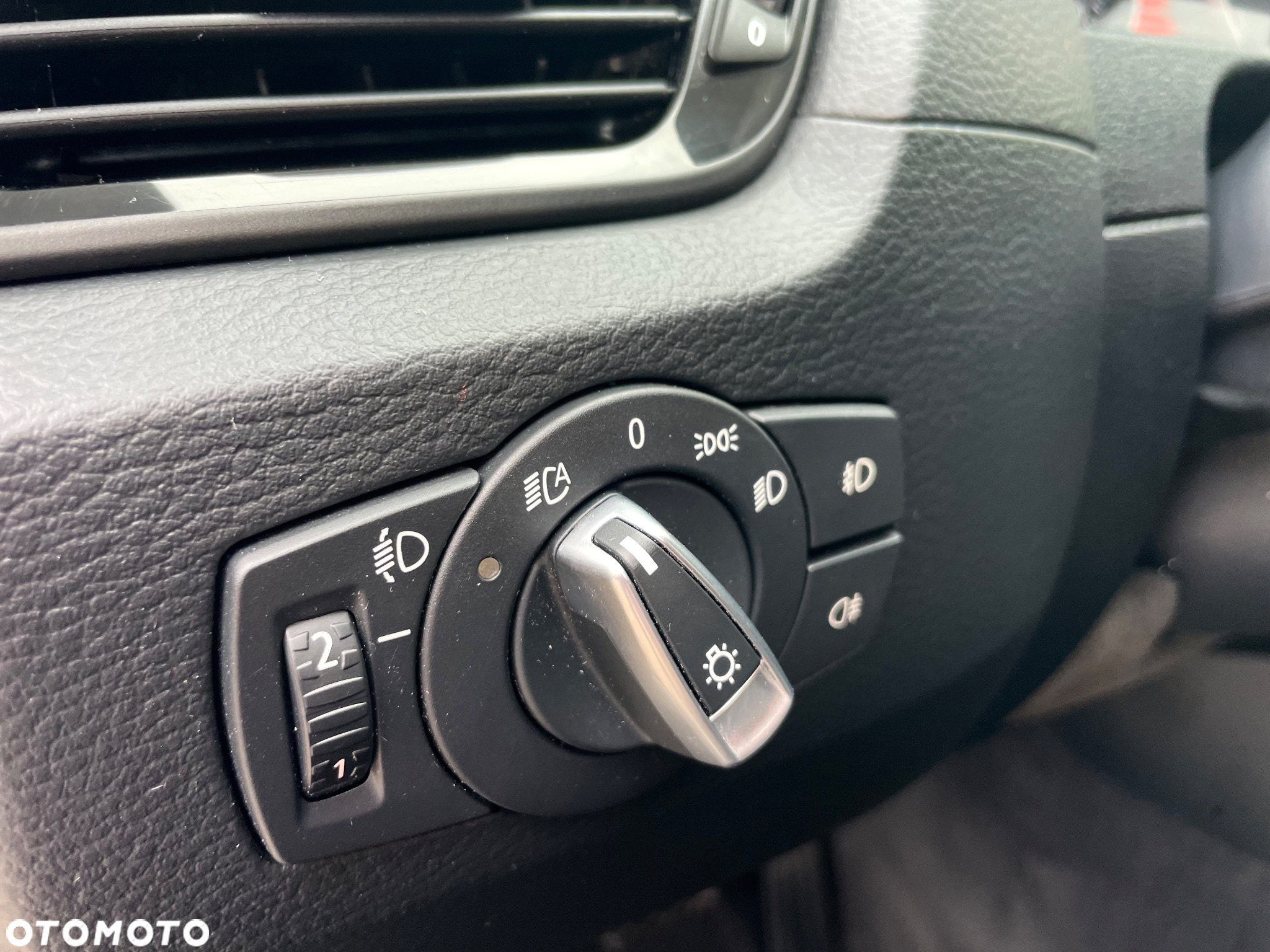 BMW X1 sDrive18d Sport Line - 26