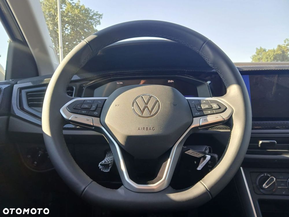 Volkswagen Polo 1.0 TSI Life Plus DSG - 12
