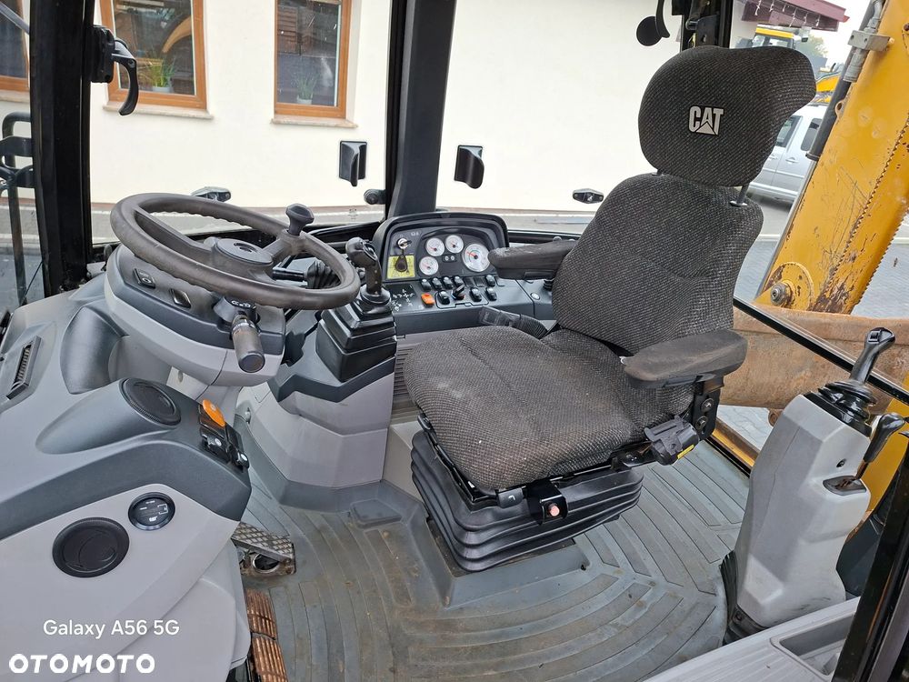 Caterpillar CAT 432E Premier - 2