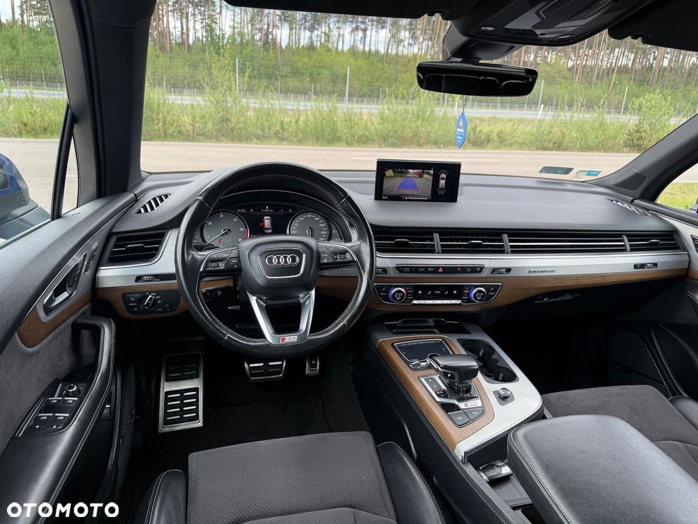 Audi SQ7 - 22