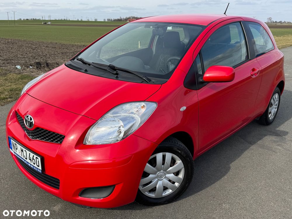 Toyota Yaris 1.0 Luna EU5 - 1