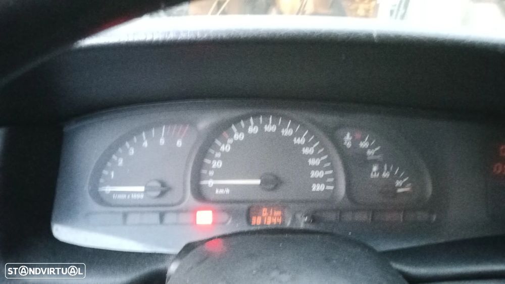 Opel Vectra 1.7 TD CD - 9