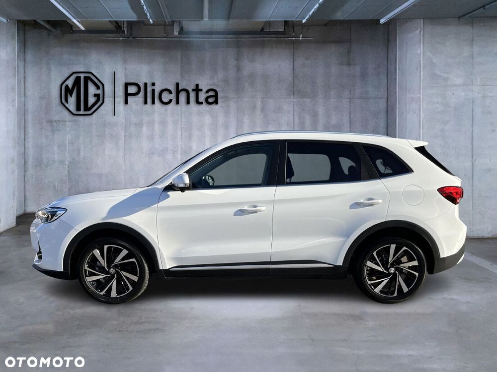 MG ZS Hybrid+ - 10