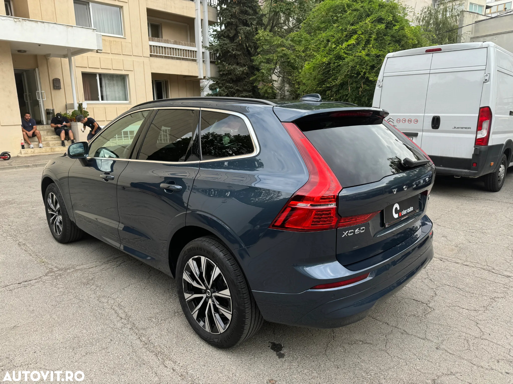 Volvo XC 60 B4 MHEV AT FWD Core - 8
