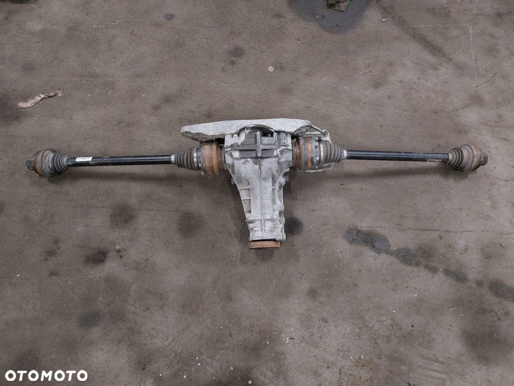 DYFERENCJAŁ DYFER AUDI Q5 8R 4460310067 8K0599287C 8R0501203C - 1
