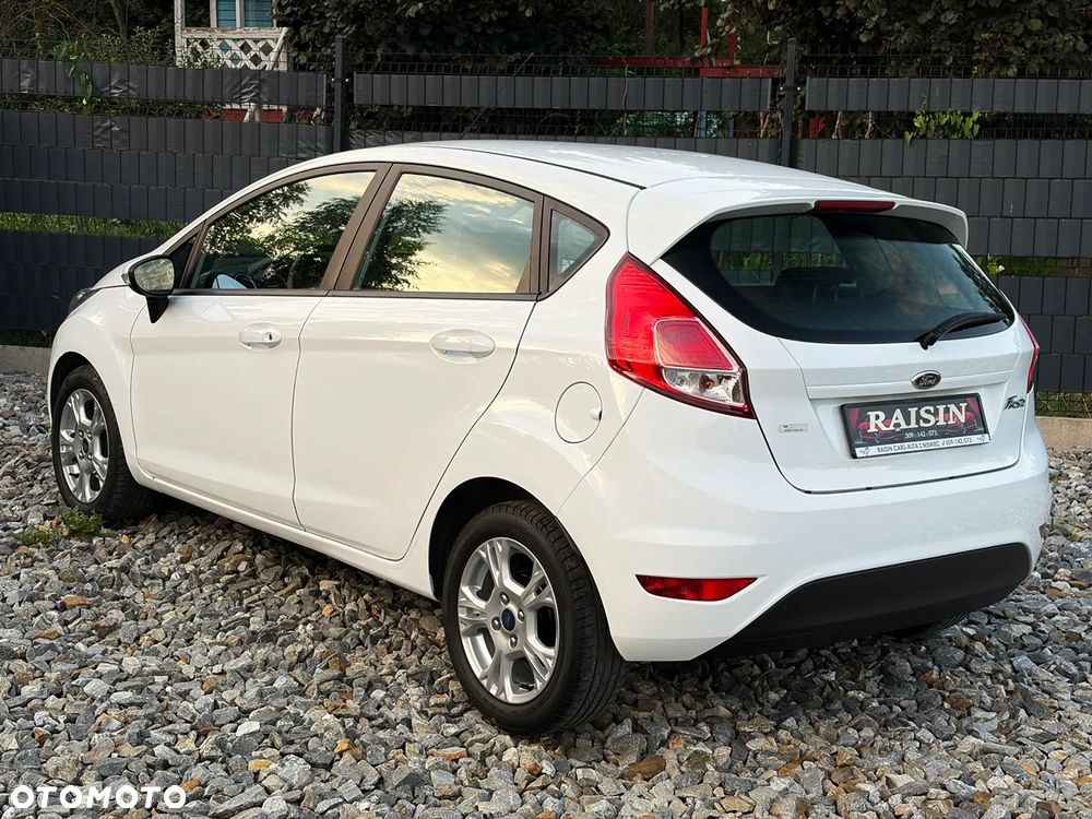 Ford Fiesta - 27
