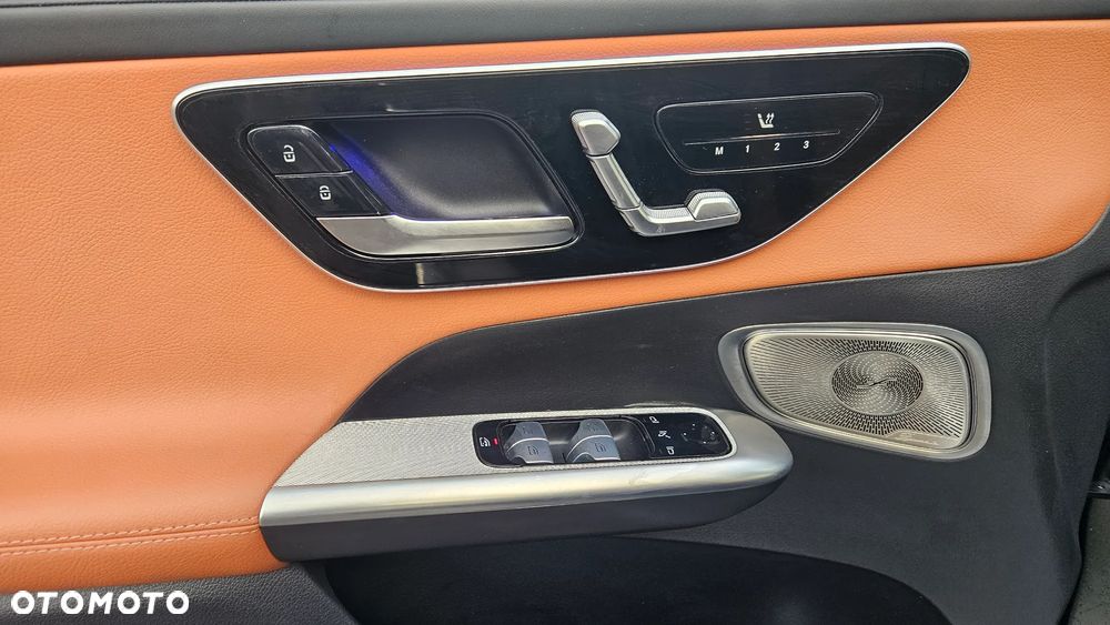 Mercedes-Benz GLC - 23