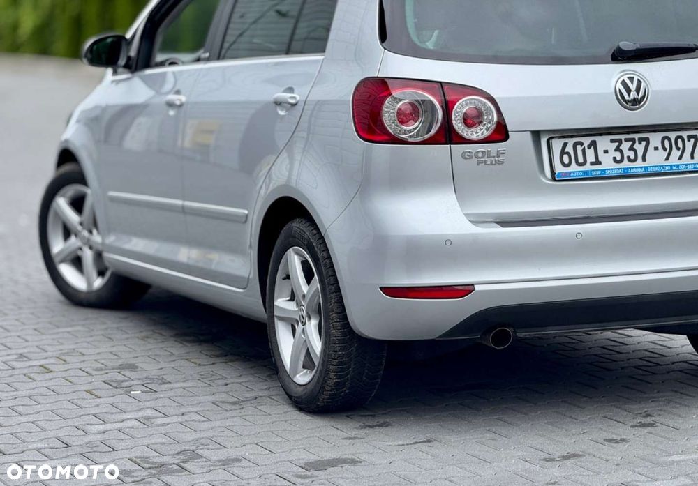 Volkswagen Golf Plus - 10