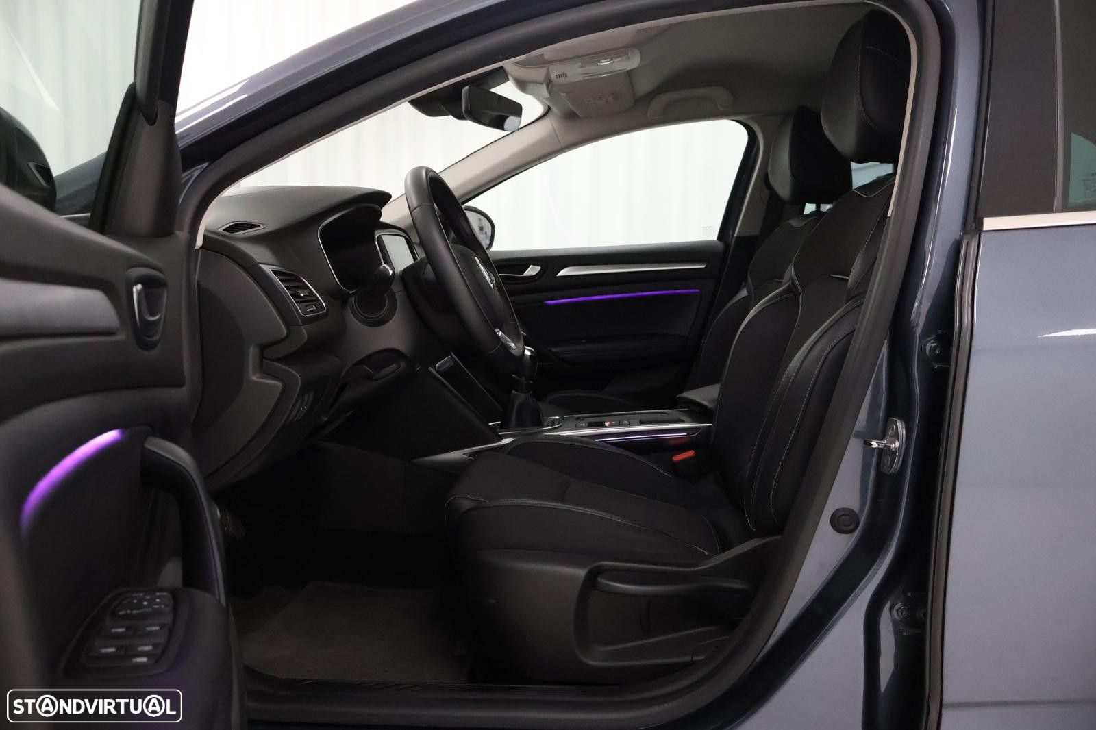 Renault Mégane 1.5 Blue dCi Intens - 13