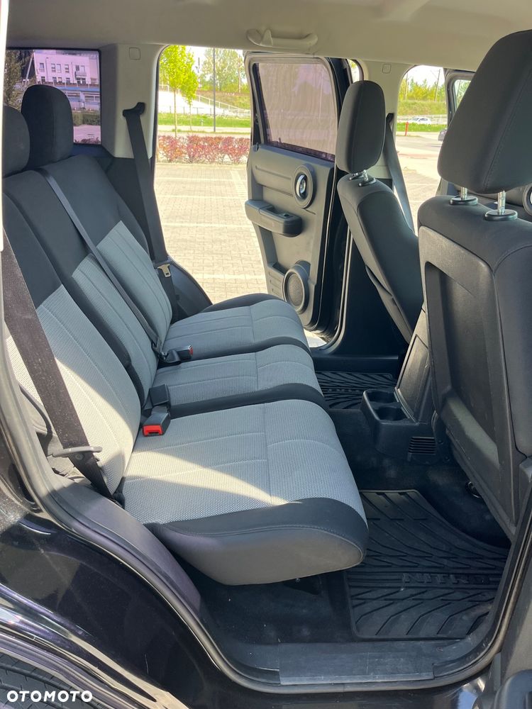 Dodge Nitro 2.8 CRD SE - 7