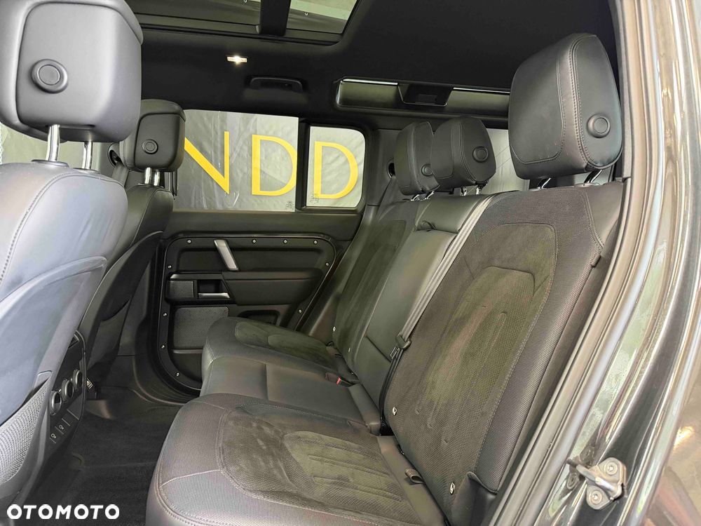Land Rover Defender 5.0 P525 V8 - 27