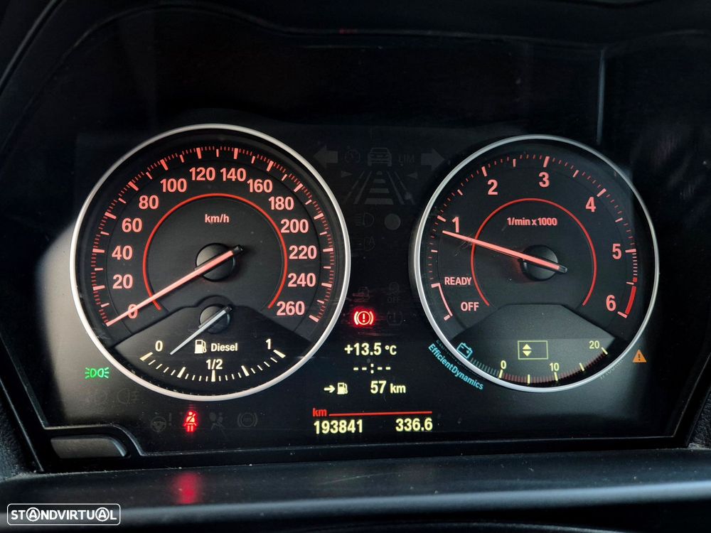 BMW 125 d Pack M - 19