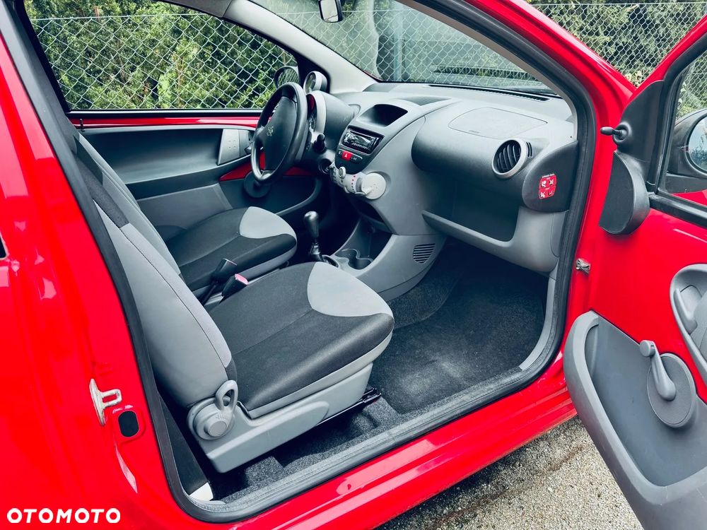 Peugeot 107 - 15