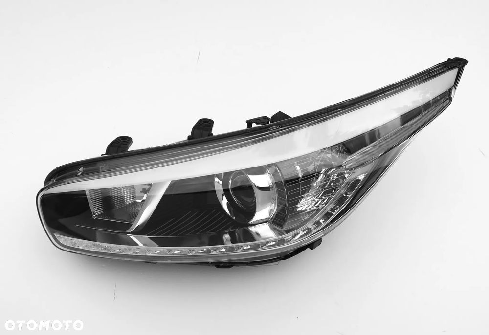 KIA CEED 2 II JD 2012 - 2017 reflektor XENON z LED Lewy ORYGINAŁ OE - 10