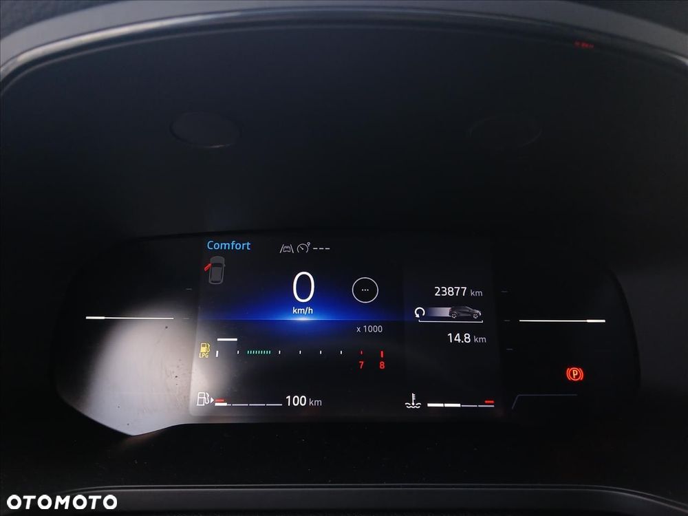 Renault Captur - 12