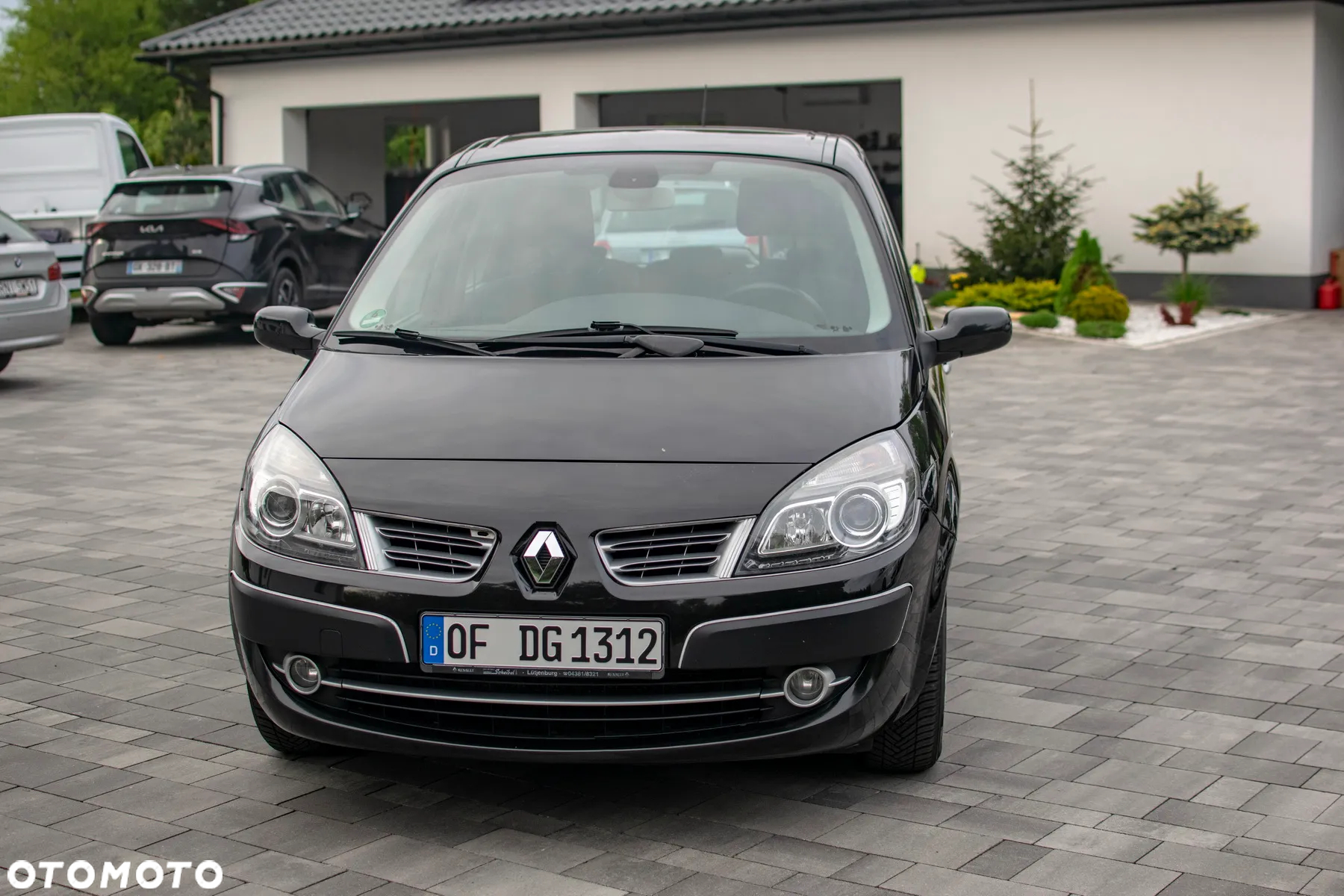 Renault Scenic - 32