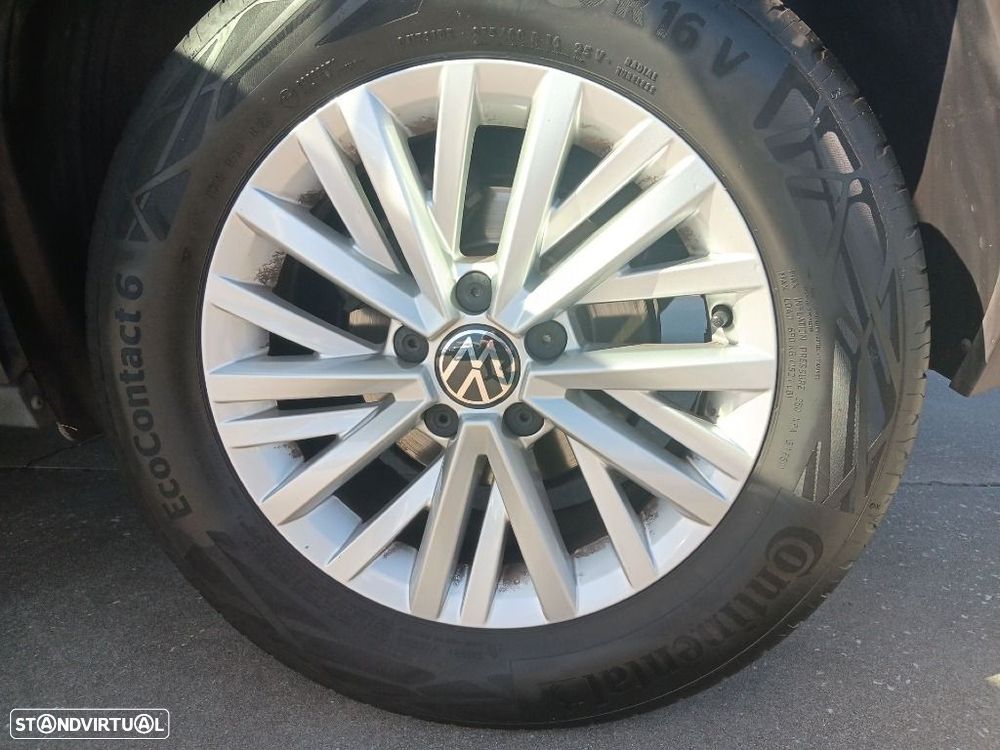 VW T-Roc 1.5 TSI Style DSG - 19