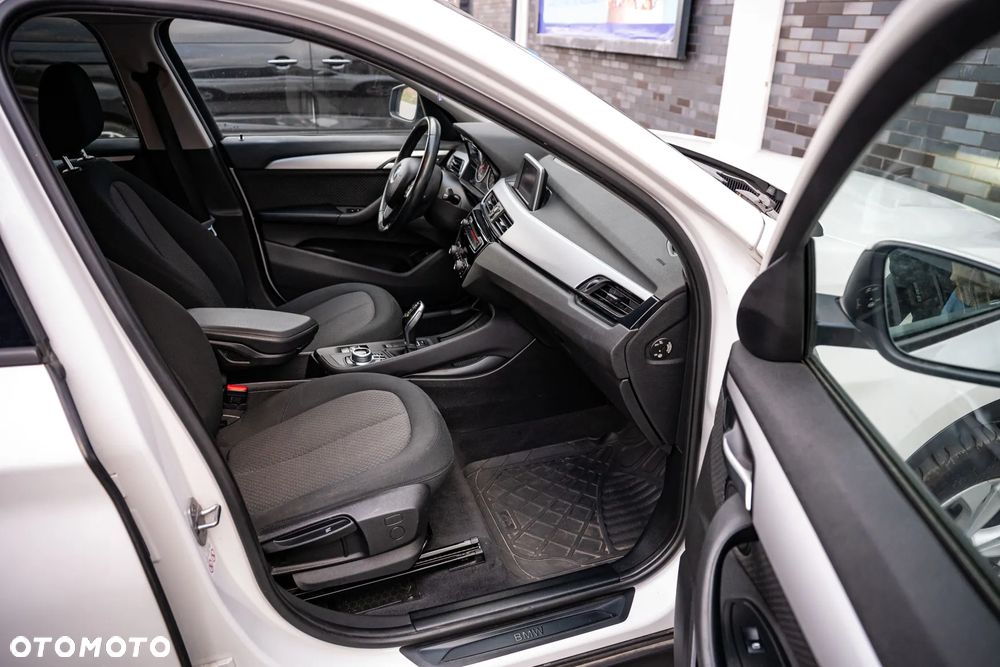 BMW X1 - 26