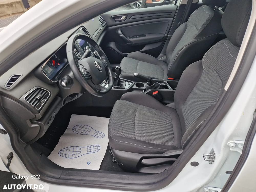 Renault Megane Blue dCi 116 Life - 8
