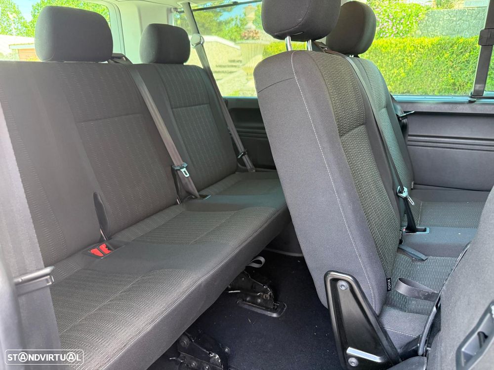 VW Caravelle 2.0 TDi BM Comfortline - 24