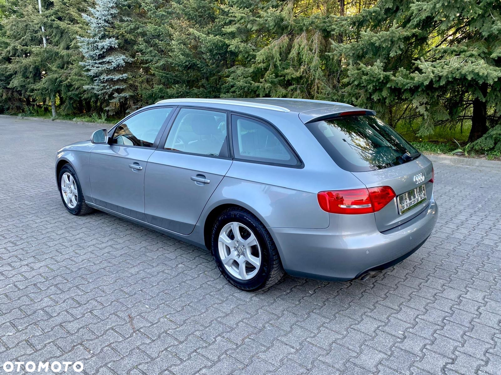 Audi A4 Avant 2.0 TDI DPF Ambiente - 4