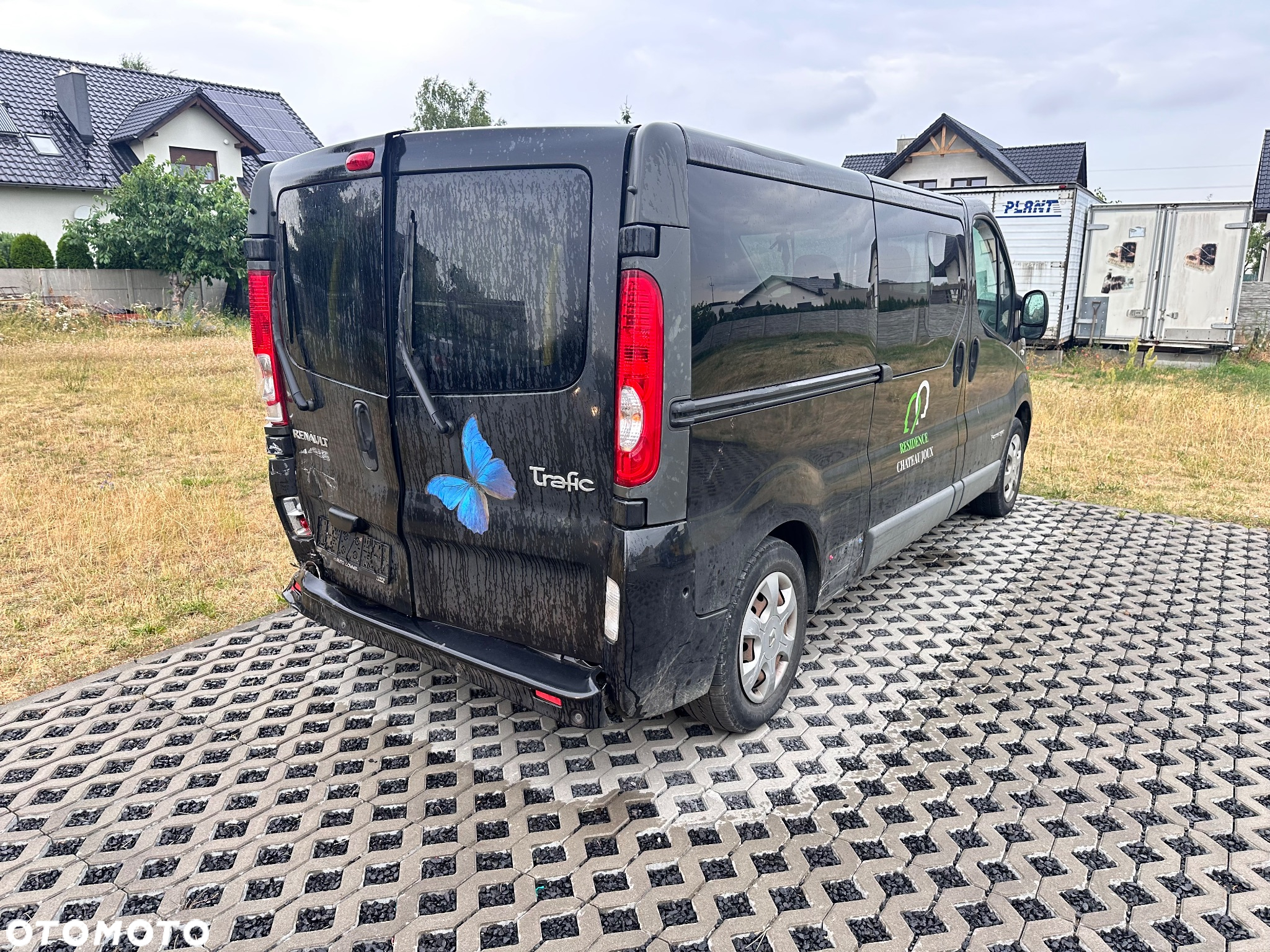 Renault Trafic 2.0 dCi 115 FAP Grand Passenger Black Edition - 3