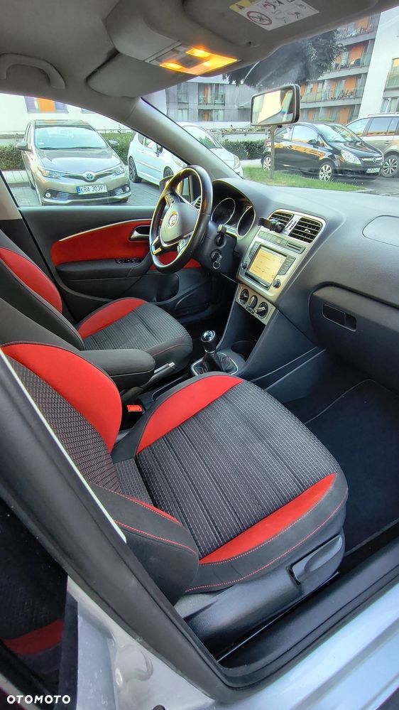 Volkswagen Polo Cross - 10