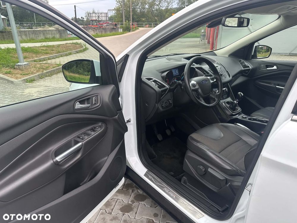 Ford Kuga 2.0 TDCi 4x4 Titanium - 9