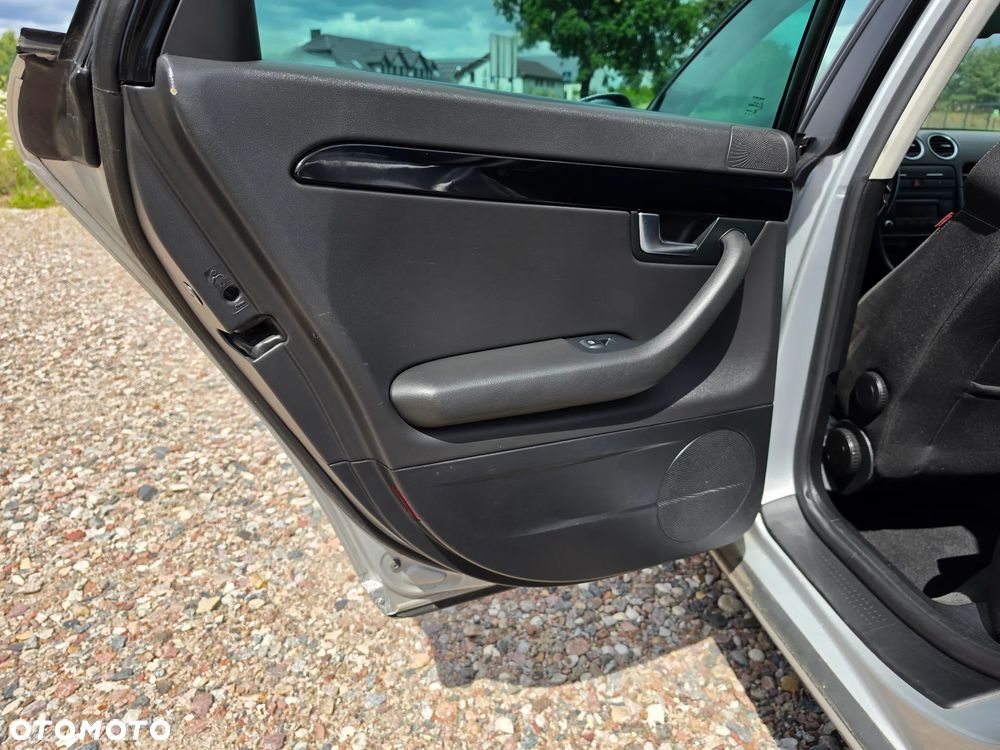 Seat Exeo ST 2.0 TDI CR Sport - 24