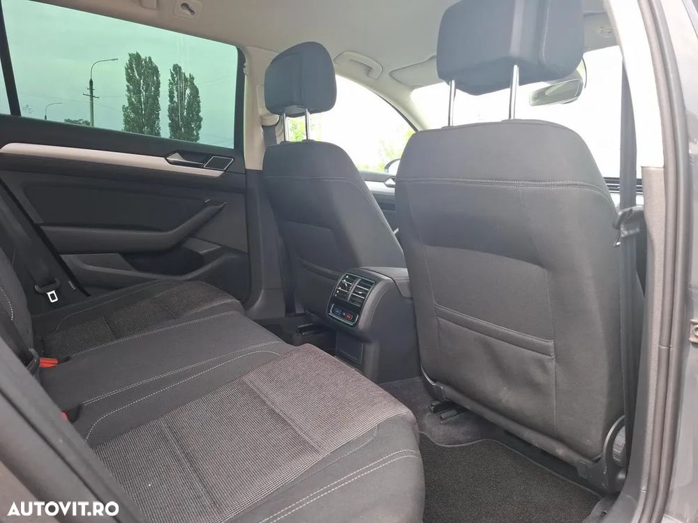 Volkswagen Passat Variant 2.0 TDI Comfortline - 17