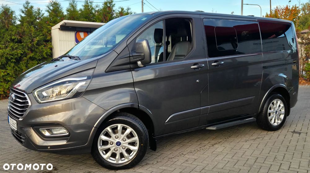 Ford Tourneo Custom - 6