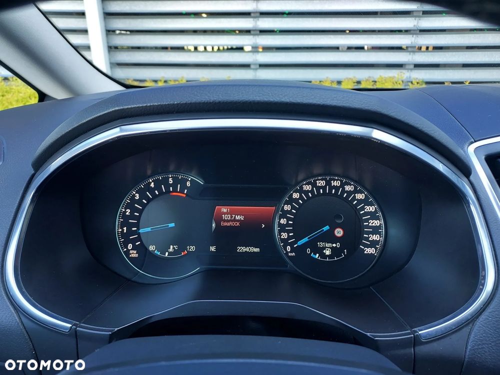 Ford S-Max 2.0 TDCi Titanium - 38