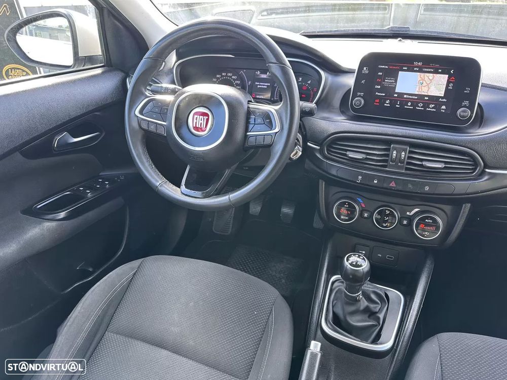 Fiat Tipo 1.3 M-Jet Lounge Tech - 37