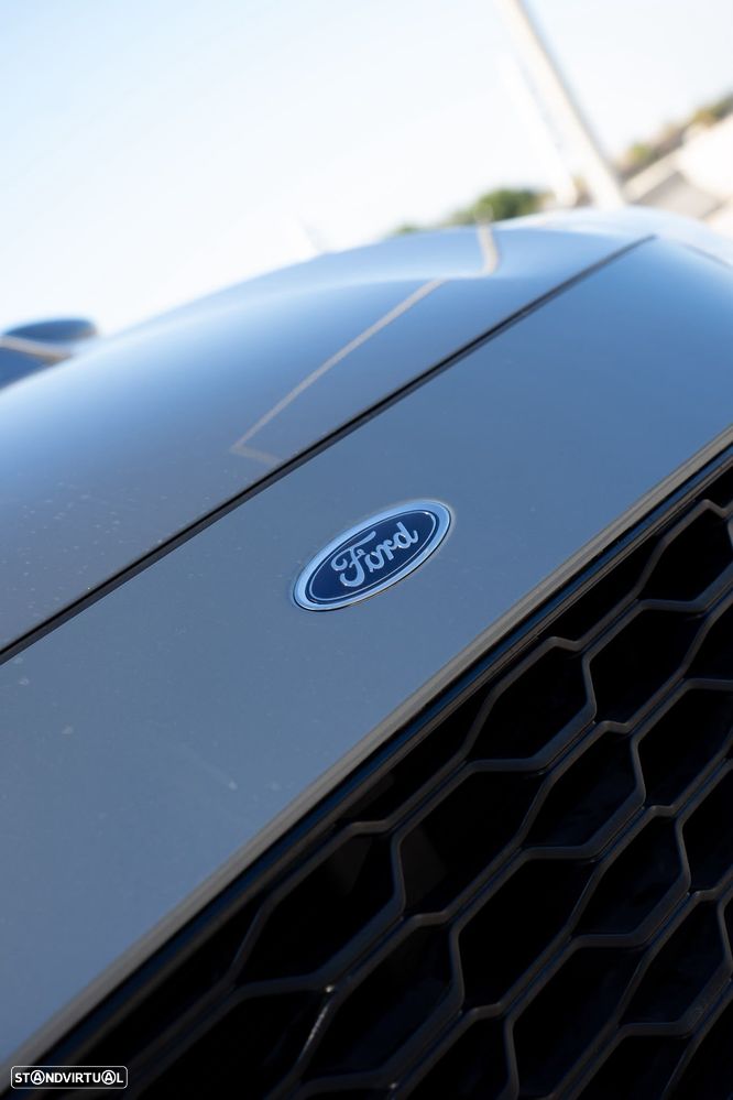 Ford Kuga - 23
