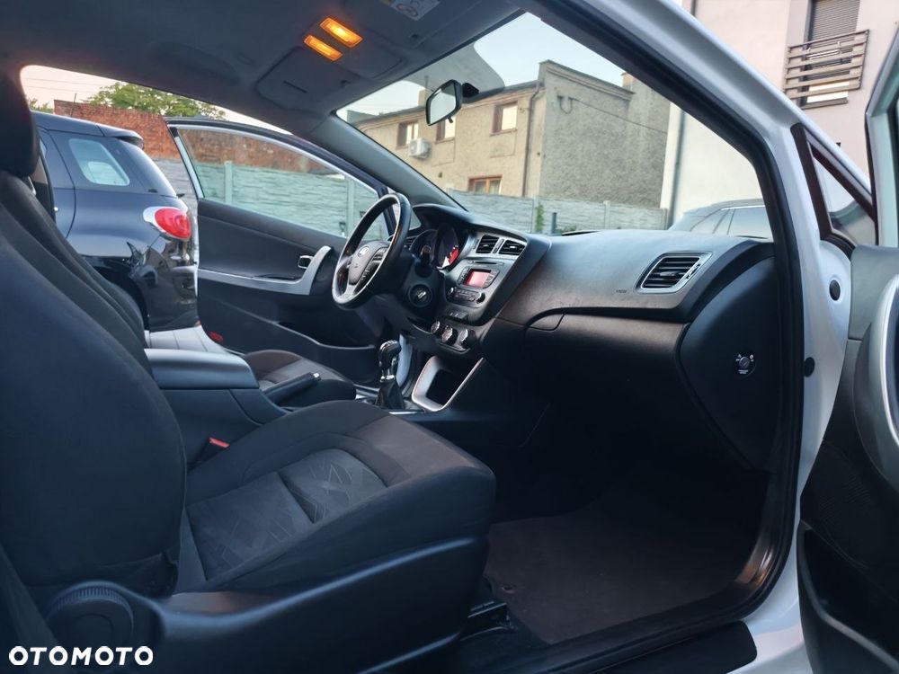 Kia ProCeed 1.4 XL - 6