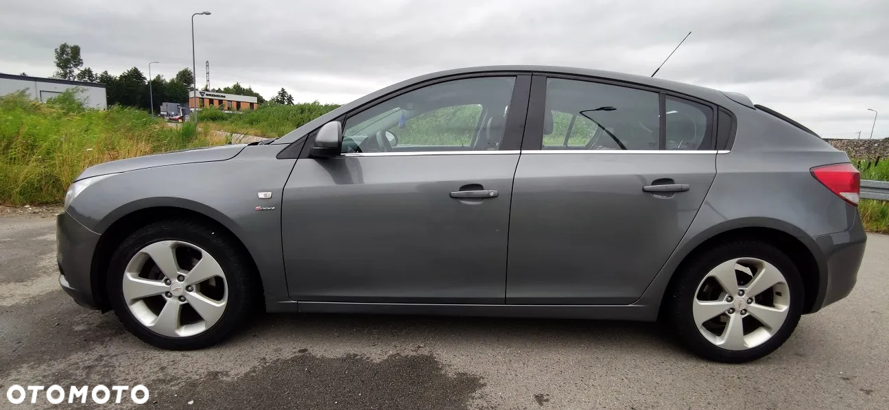 Chevrolet Cruze 1.8 LTZ+ - 7