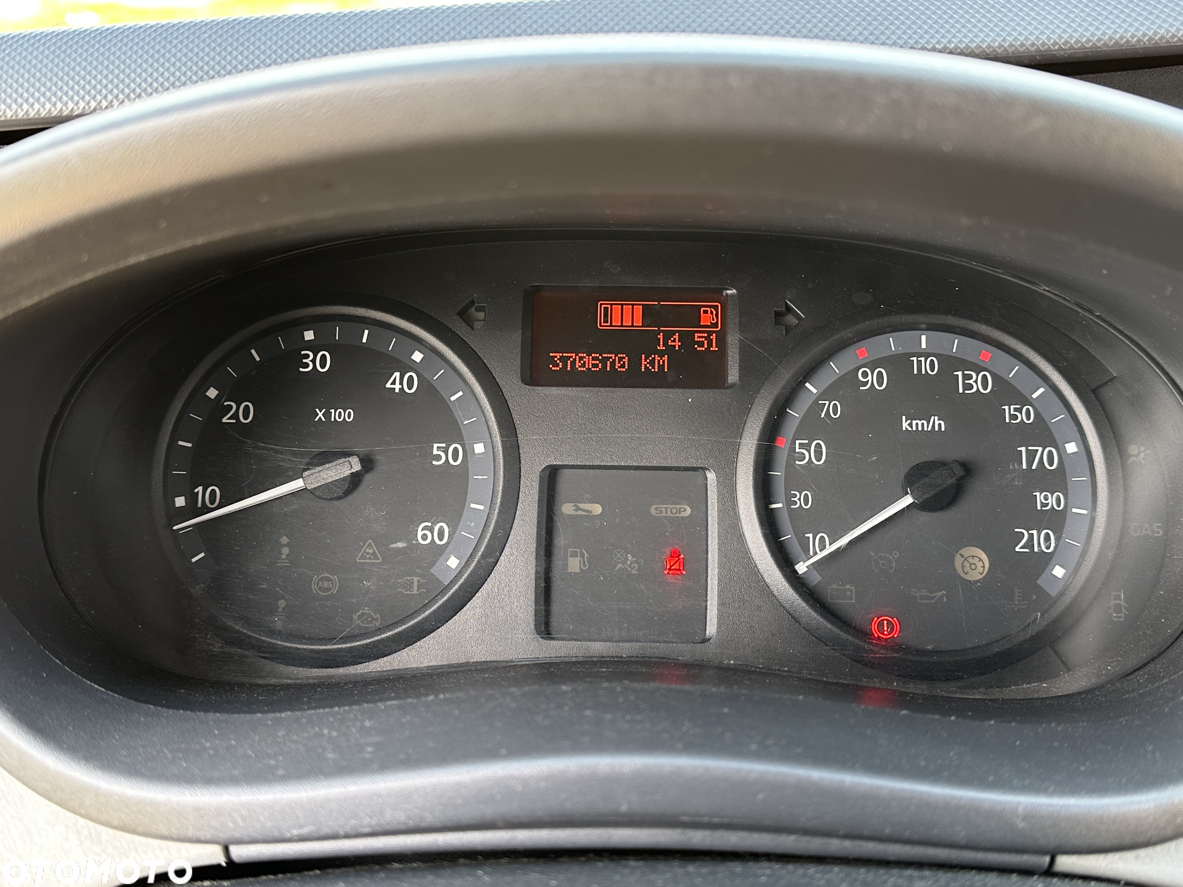 Renault Trafic - 19