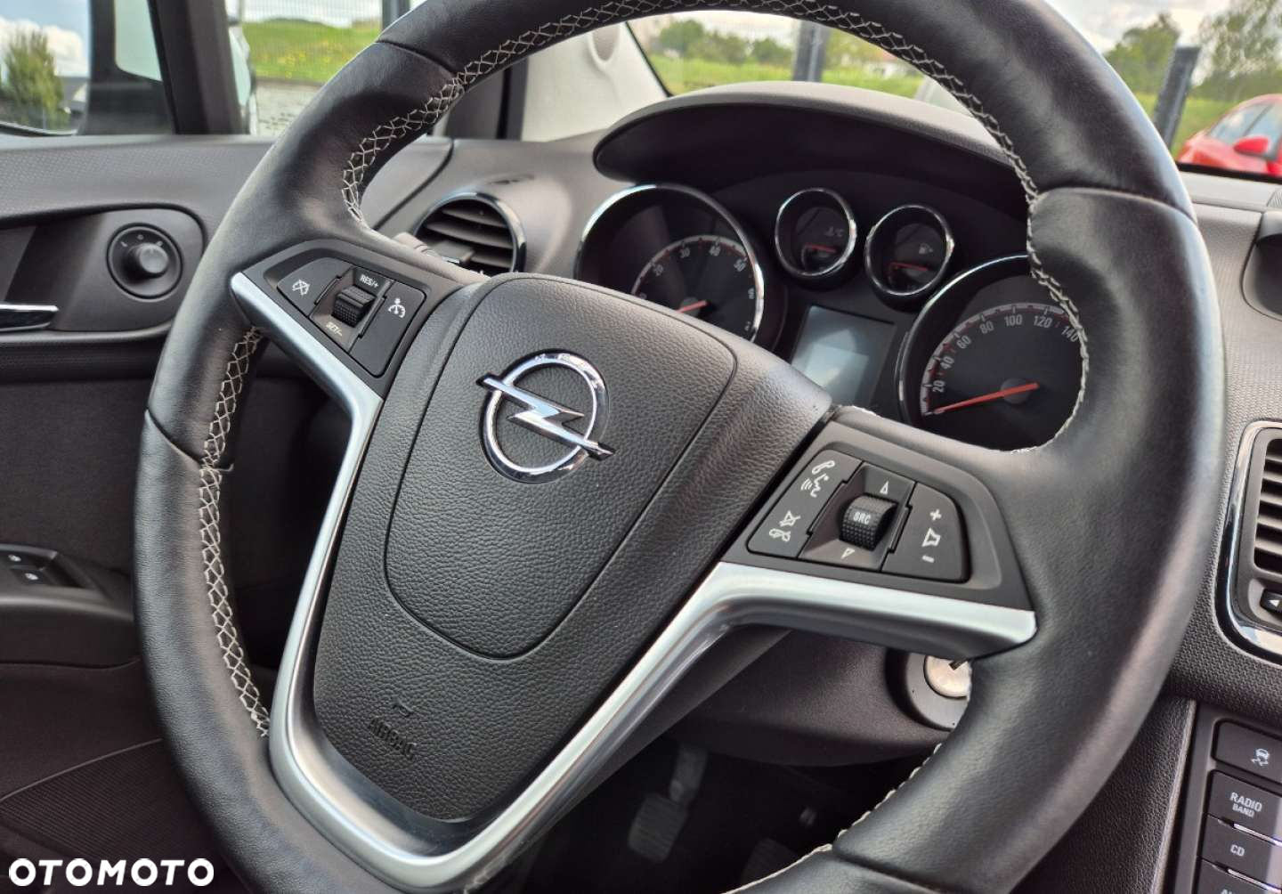 Opel Meriva - 11