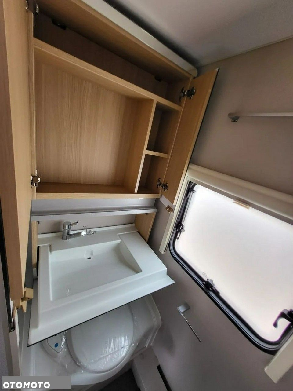 Adria Adora 753 UK NOWA 6OS FV23% WCC - 31