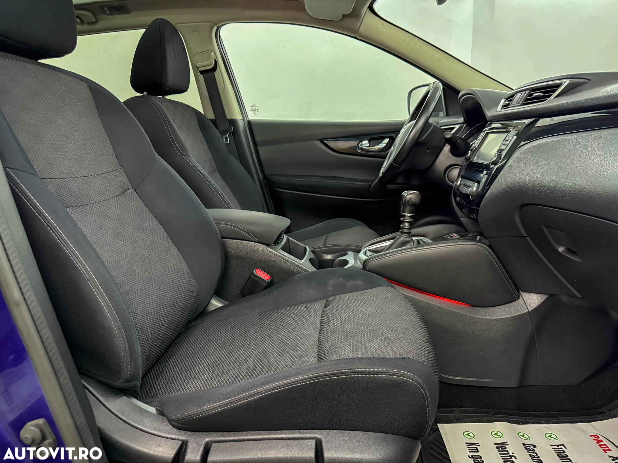 Nissan Qashqai 1.6 DCI N-Connecta - 28