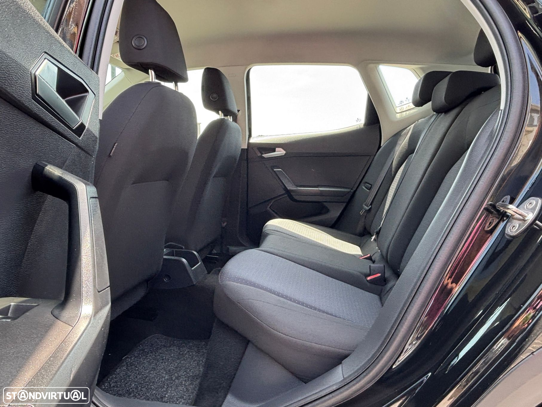 SEAT Arona 1.0 TSI Style - 10