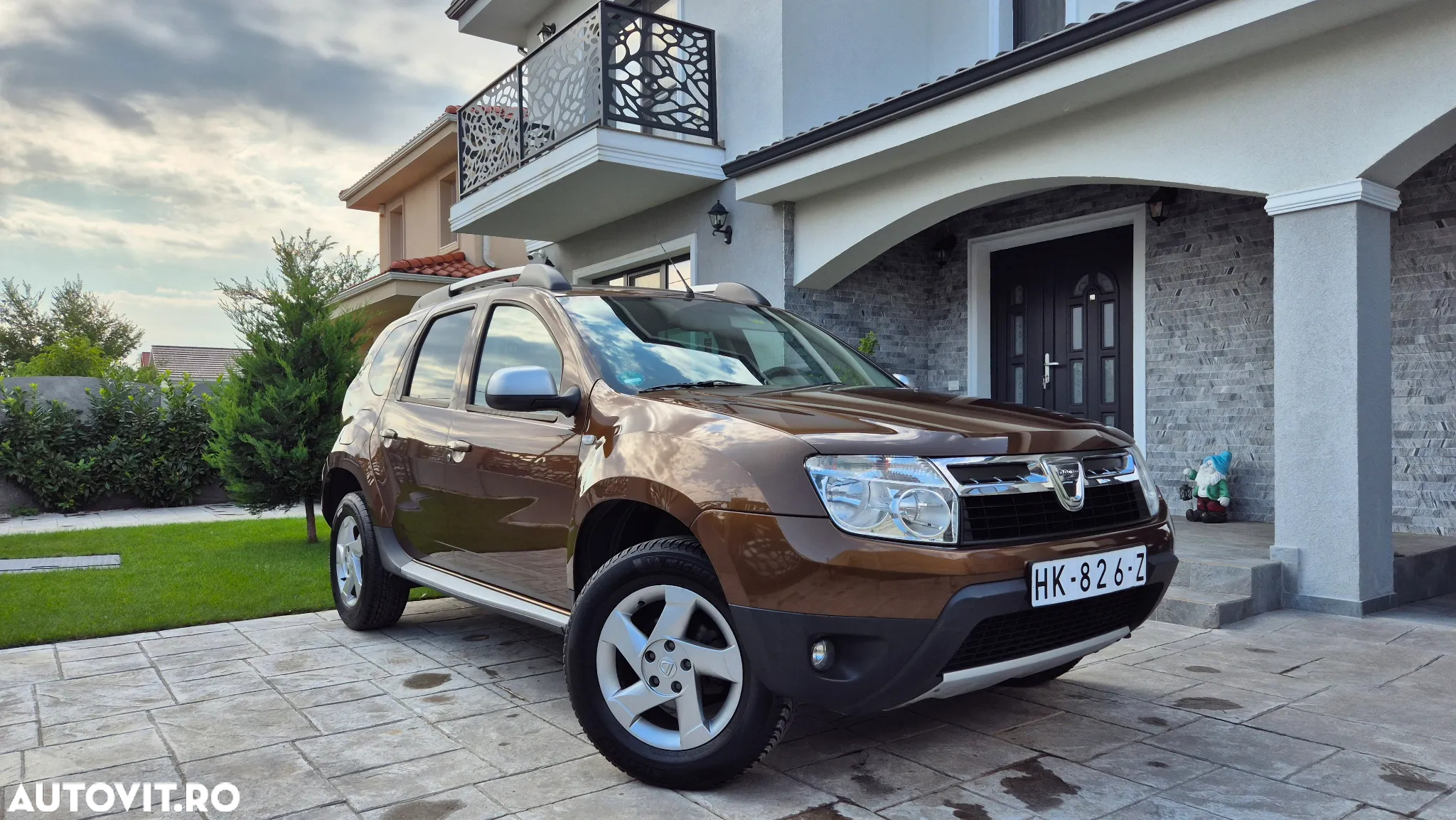 Dacia Duster 1.6 4x2 Laureate - 2