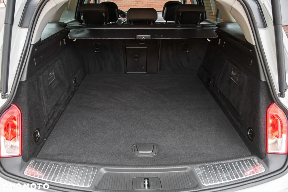 Opel Insignia 1.6 CDTI Sports Tourer ecoFLEXStart/Stop - 28